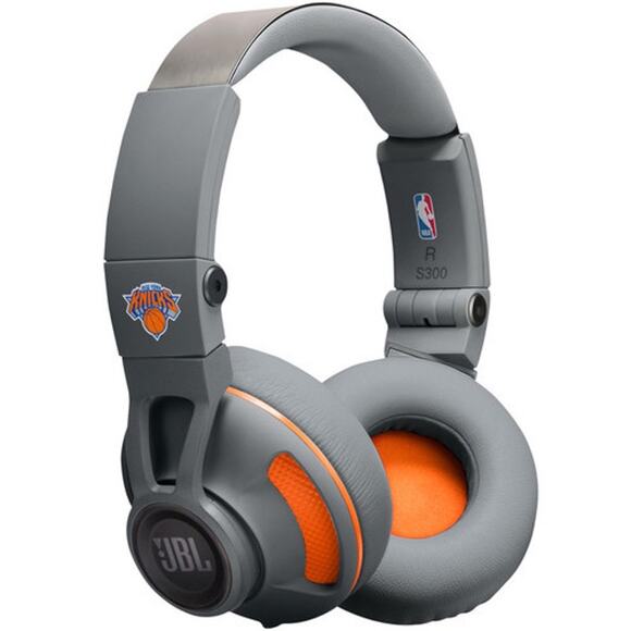 JBL Synchros S300 NBA Edition New York Knicks Headphones - Picture 1 of 13